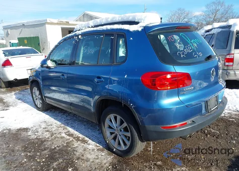 2018 Volkswagen Tiguan Limited 2.0T из США, поврежденный, VIN WVGBV7AX8JK004653